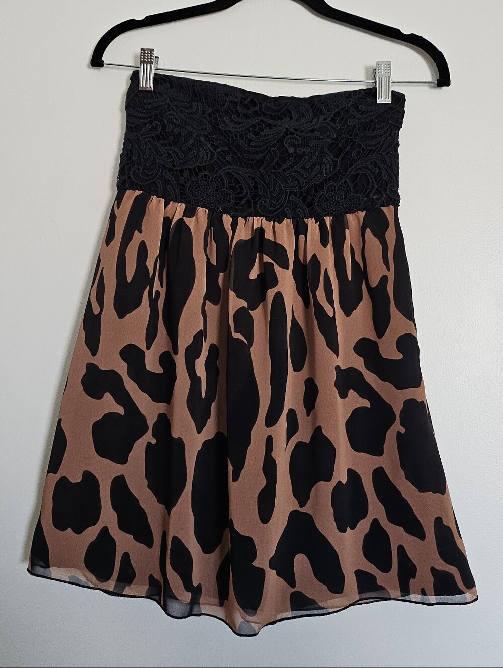 Rienda Gyaru Leopard Print And Lace Strapless Babydoll Top